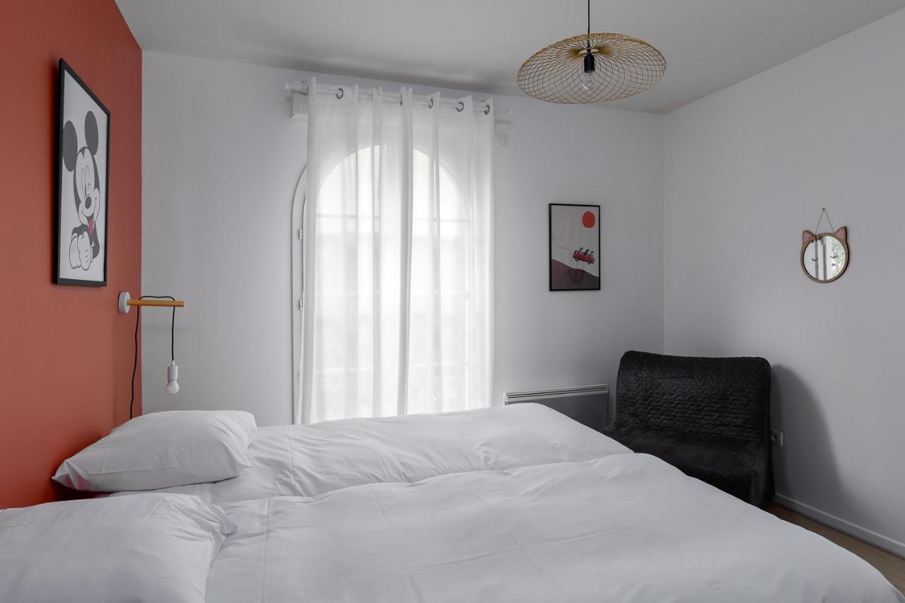 Apartment 2 Bedroomed Near Disneyland Paris With Garden Parking At Serris Eksteriør billede