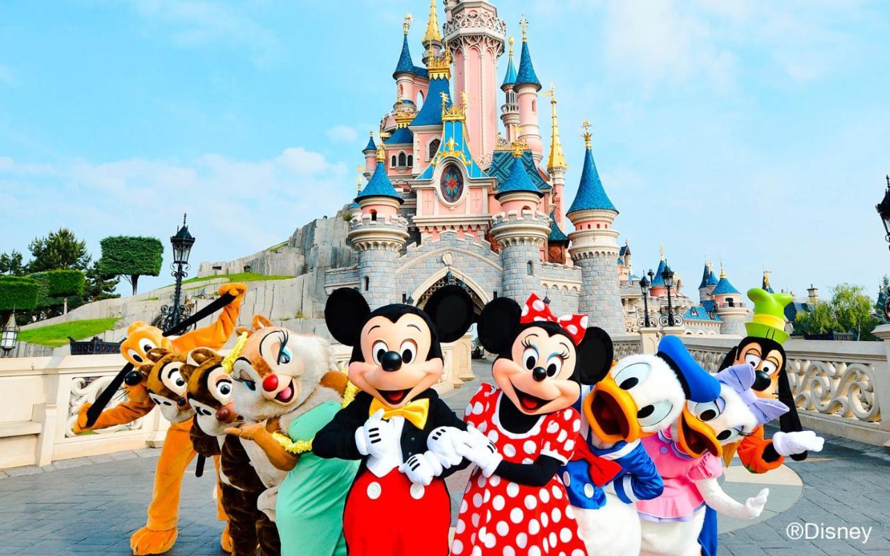 Apartment 2 Bedroomed Near Disneyland Paris With Garden Parking At Serris Eksteriør billede